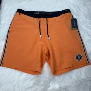 Roark Chiller 17" Mixtape Boardshorts Men's Size 33 NWT MSRP $69